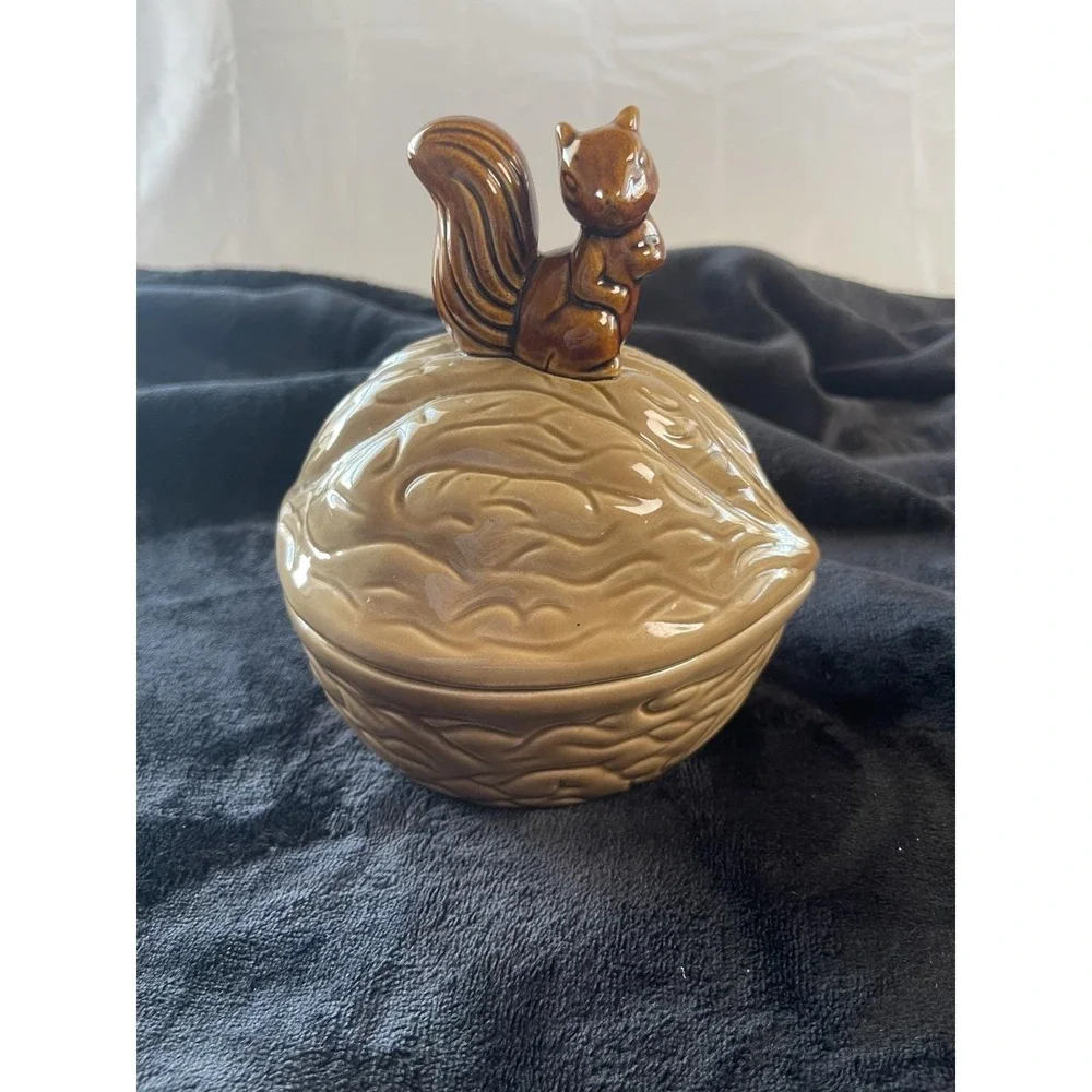 Vintage Ceramic Squirrel on Walnut Lidded Nut Candy Dish Mid Century Modern MCM